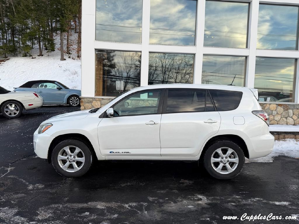Used 2014 Toyota RAV4 EV image 11