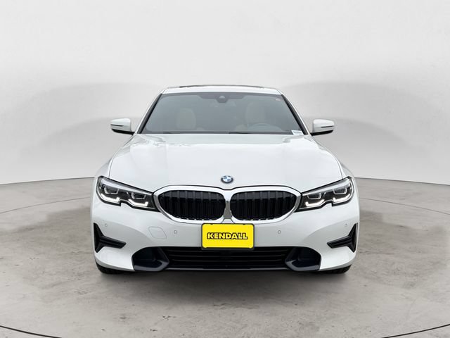 Used 2021 BMW 330i xDrive Sedan w/ Convenience Package AWD/4WD image 2