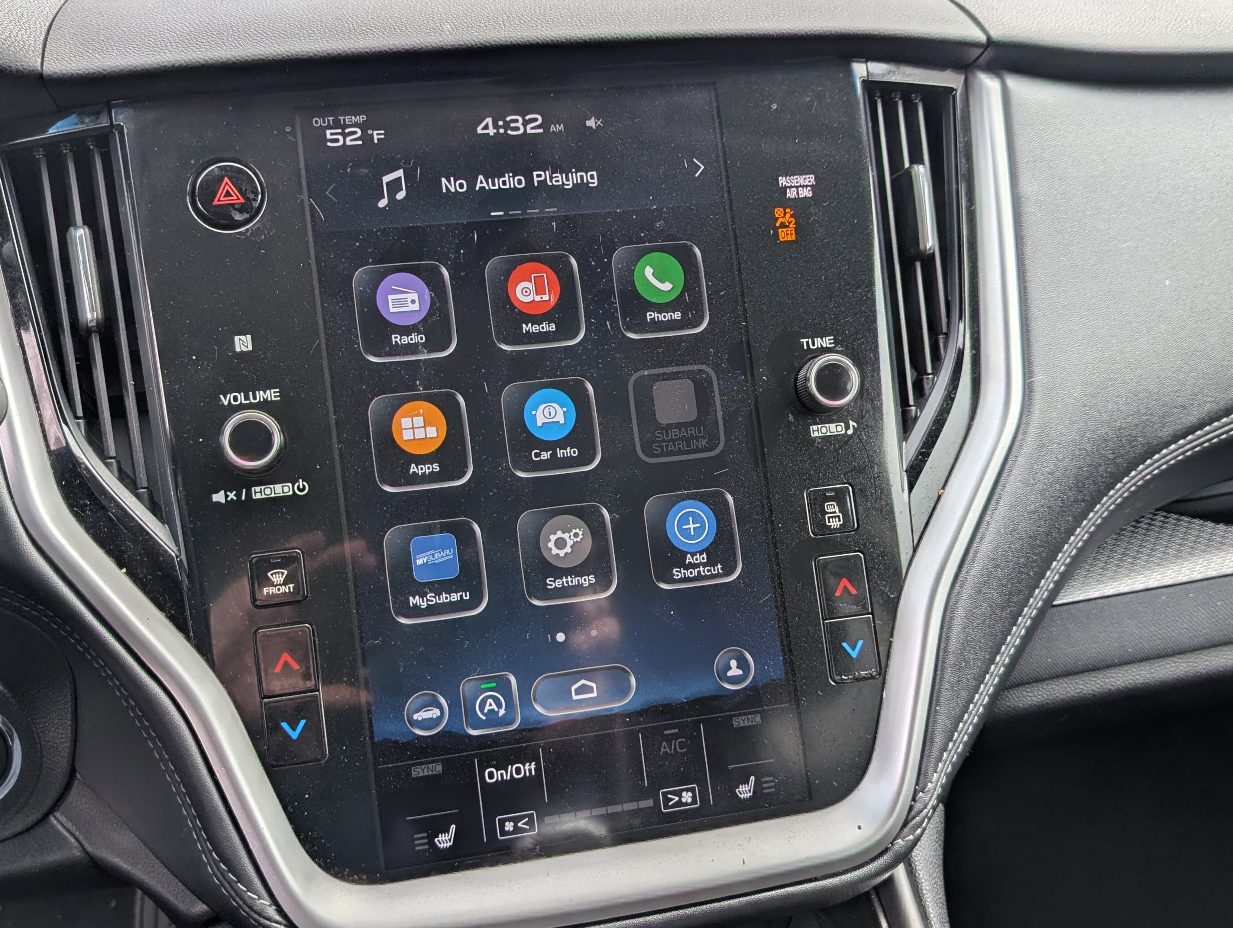 Used 2022 Subaru Outback Premium image 25