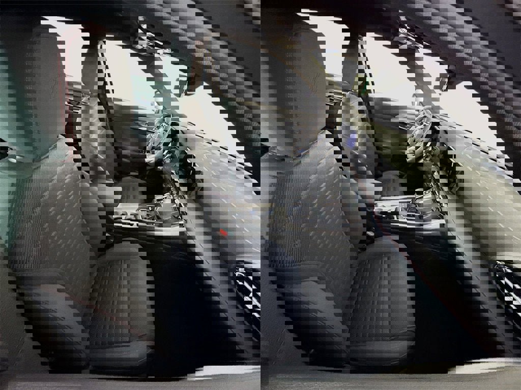 Used 2024 Dodge Hornet R/T w/ R/T Blacktop Package image 19