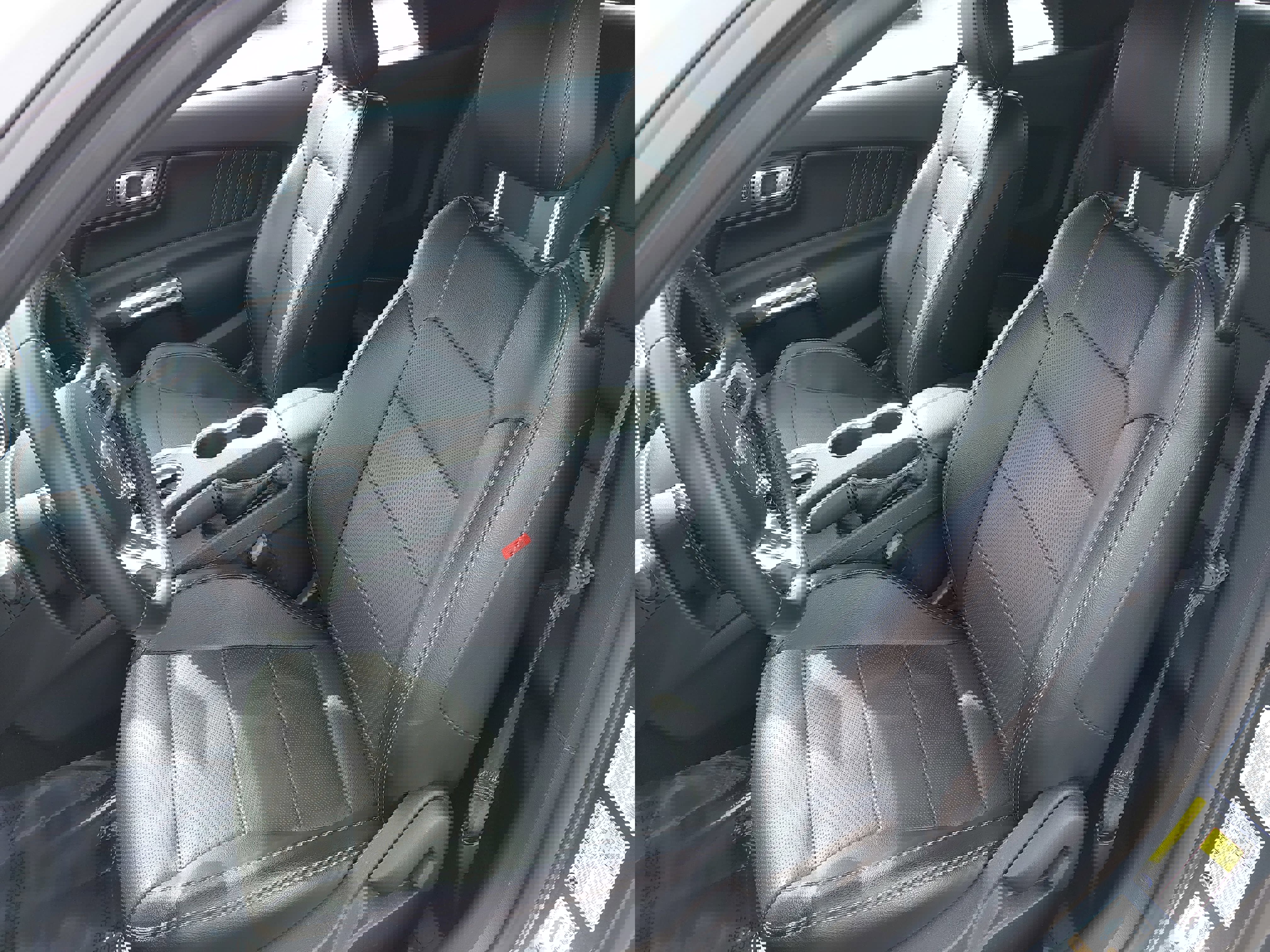 Used 2020 Ford Mustang GT Premium image 15