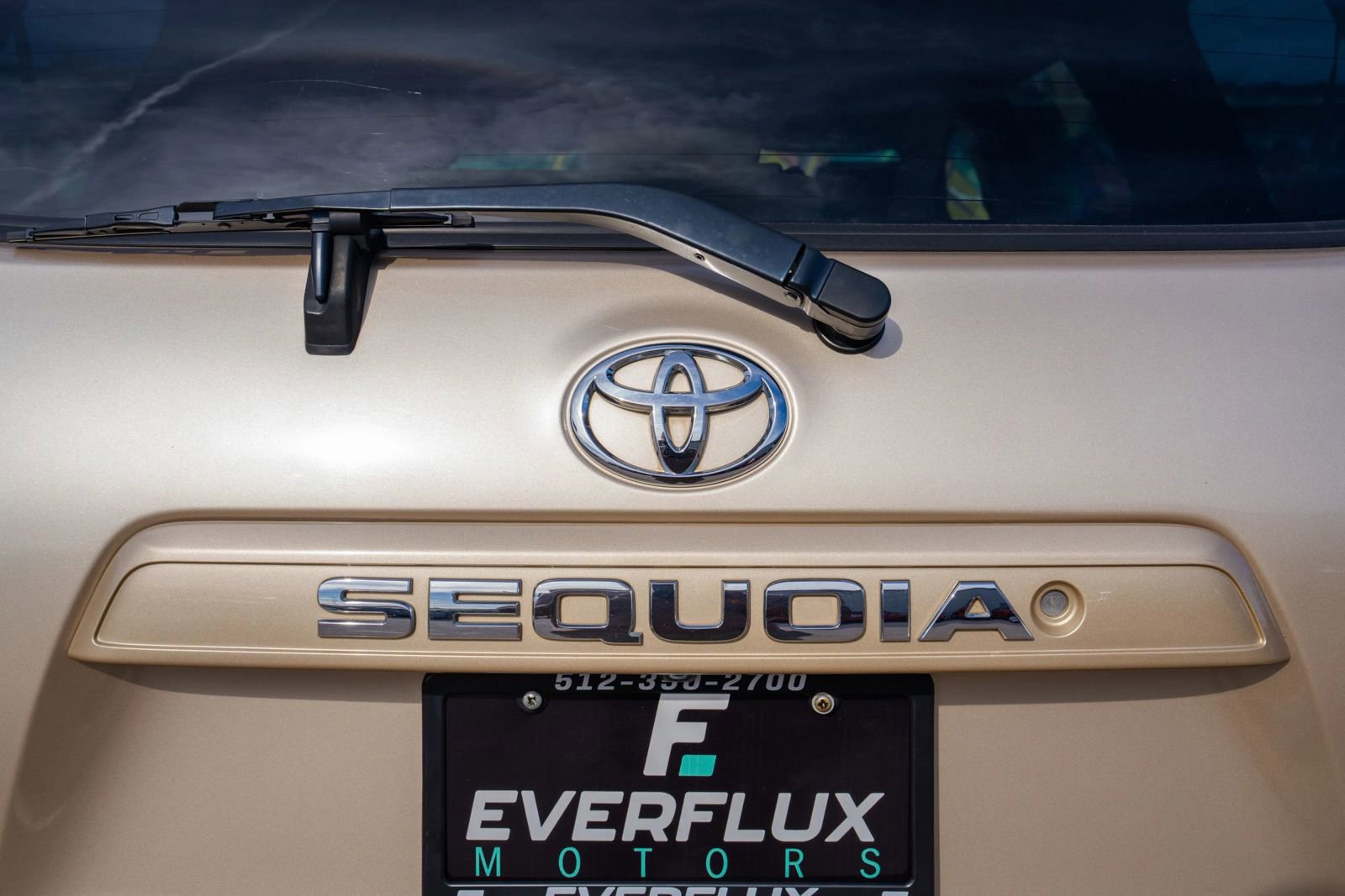 Used 2014 Toyota Sequoia SR5 RWD image 10