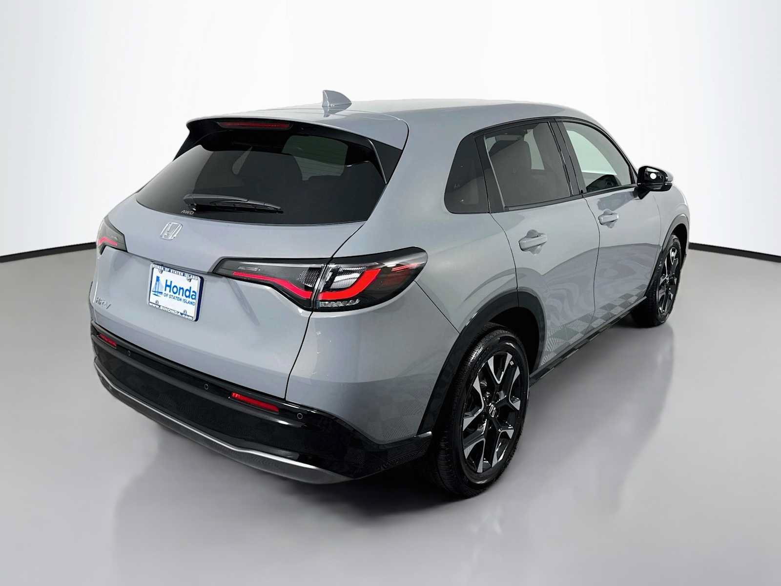 Used 2027 Honda HR-V EX-L image 7