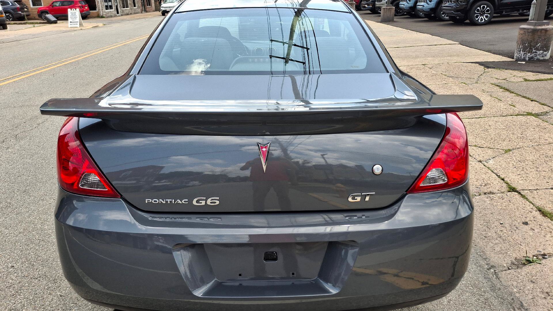 Used 2008 Pontiac G6 GT w/ Sun And Sound Package FWD image 5
