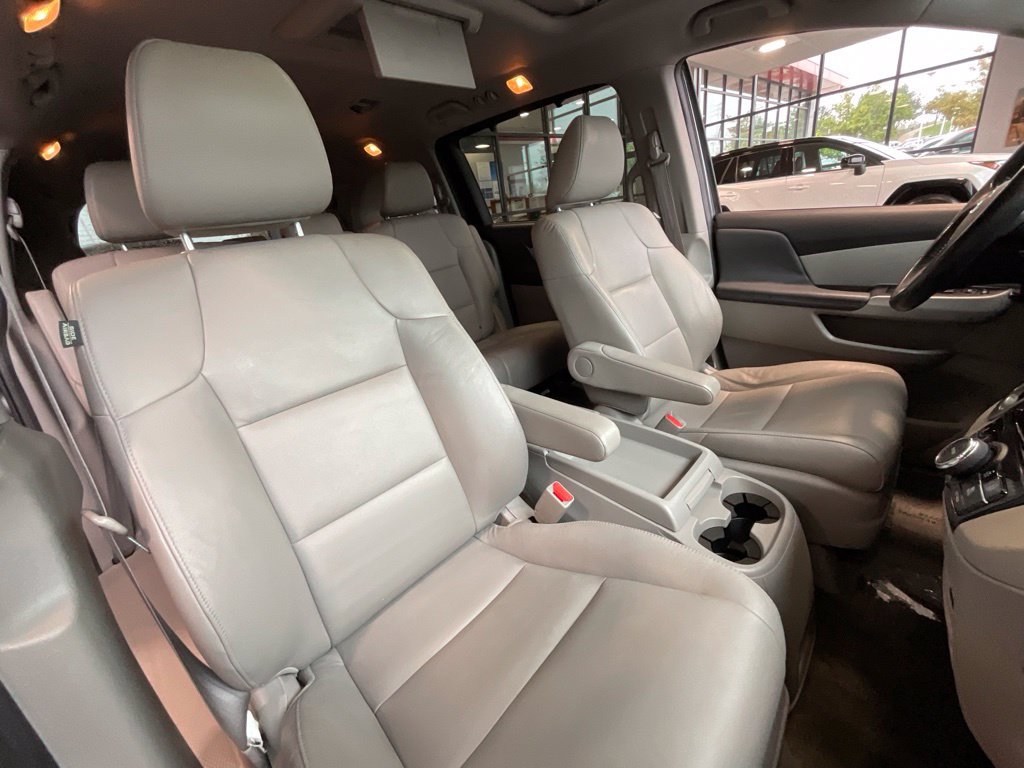 Used 2014 Honda Odyssey EX-L image 17