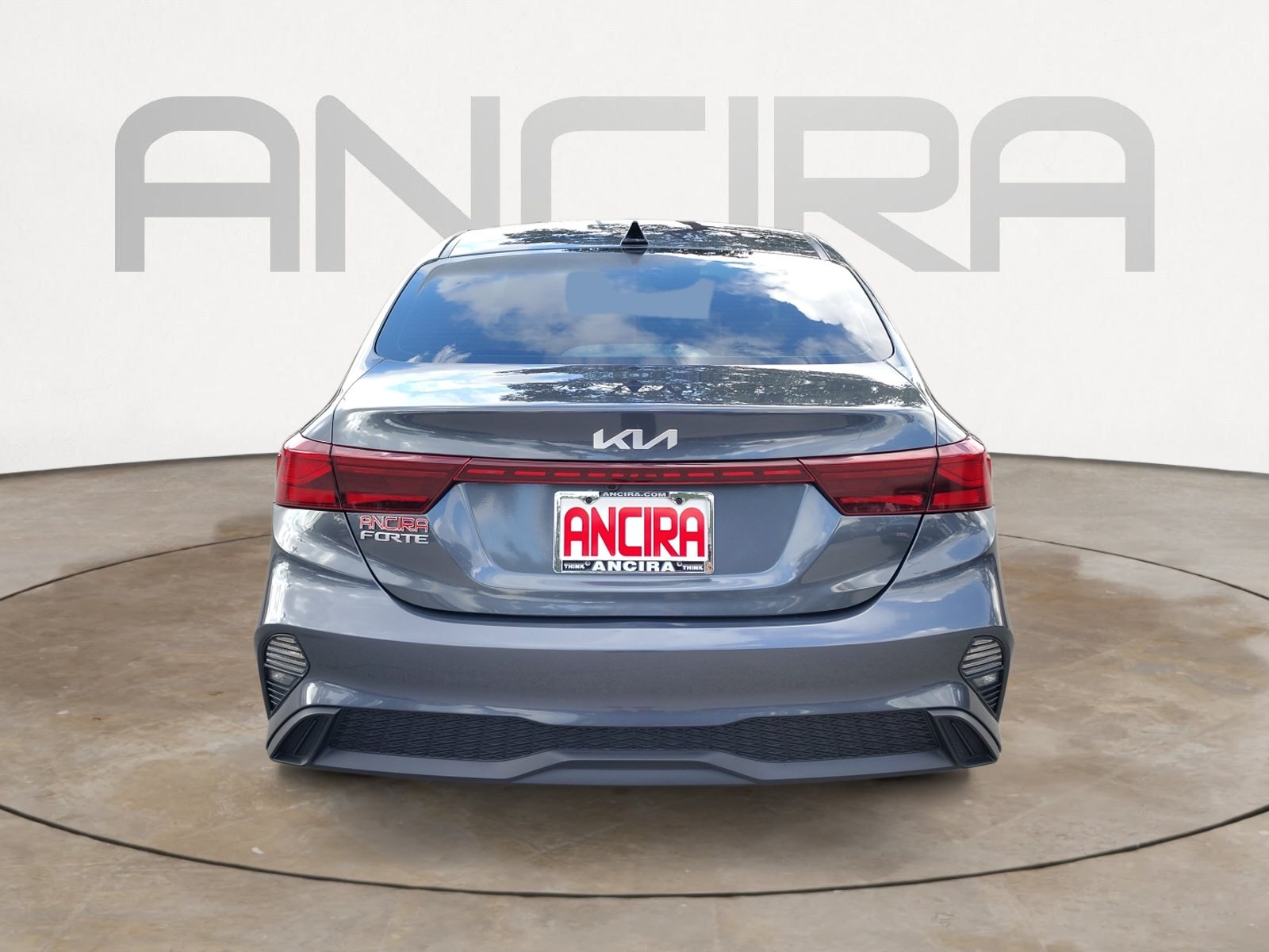 Used 2023 Kia Forte LXS w/ LXS Technology Package FWD image 9