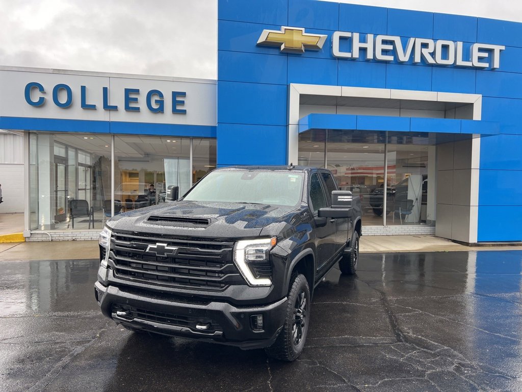 New 2026 Chevrolet Silverado 2500 High Country w/ Midnight Edition