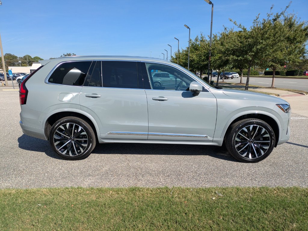 New 2027 Volvo XC90 B6 Ultra AWD/4WD image 7