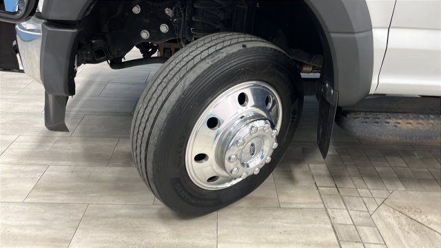 Used 2022 Ford F550 2WD Regular Cab Super Duty w/ XLT Value Package image 28