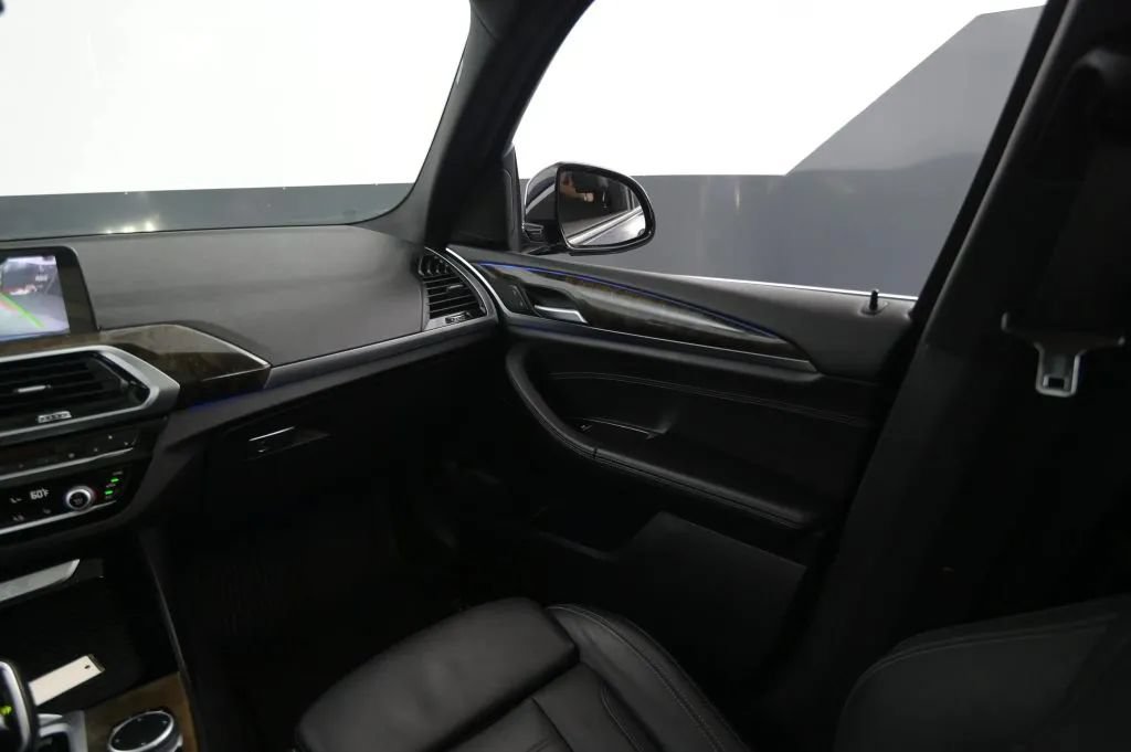 Used 2018 BMW X3 xDrive30i AWD/4WD image 33