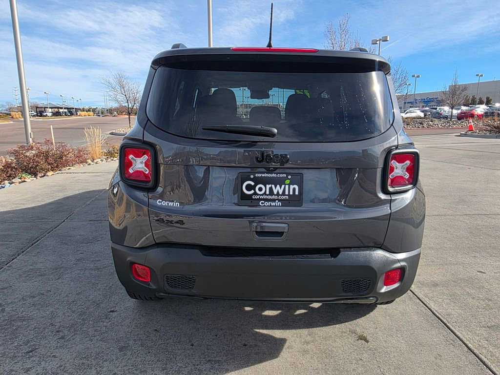 Used 2023 Jeep Renegade Altitude w/ Convenience Group I image 9