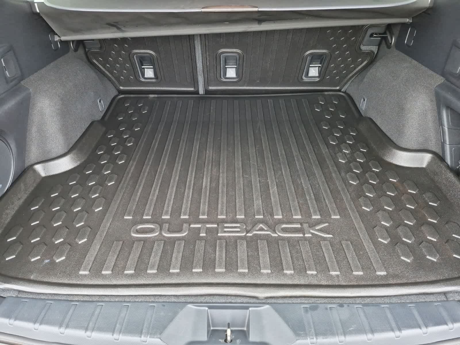 Used 2021 Subaru Outback Limited XT AWD/4WD image 36