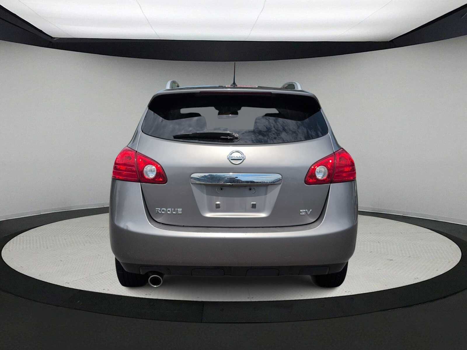 Used 2013 Nissan Rogue SV FWD image 7