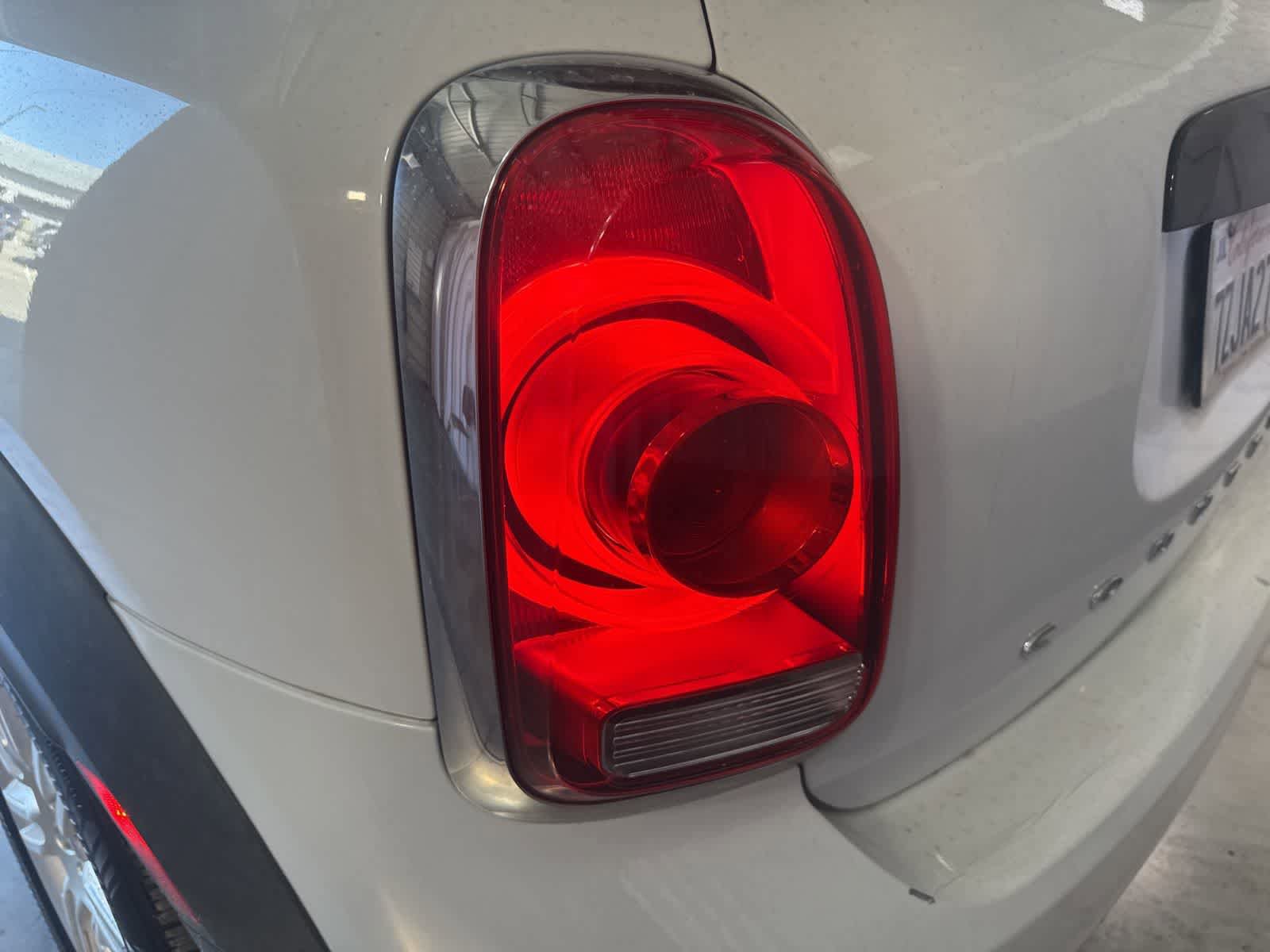 Used 2017 MINI Cooper Countryman S FWD image 10