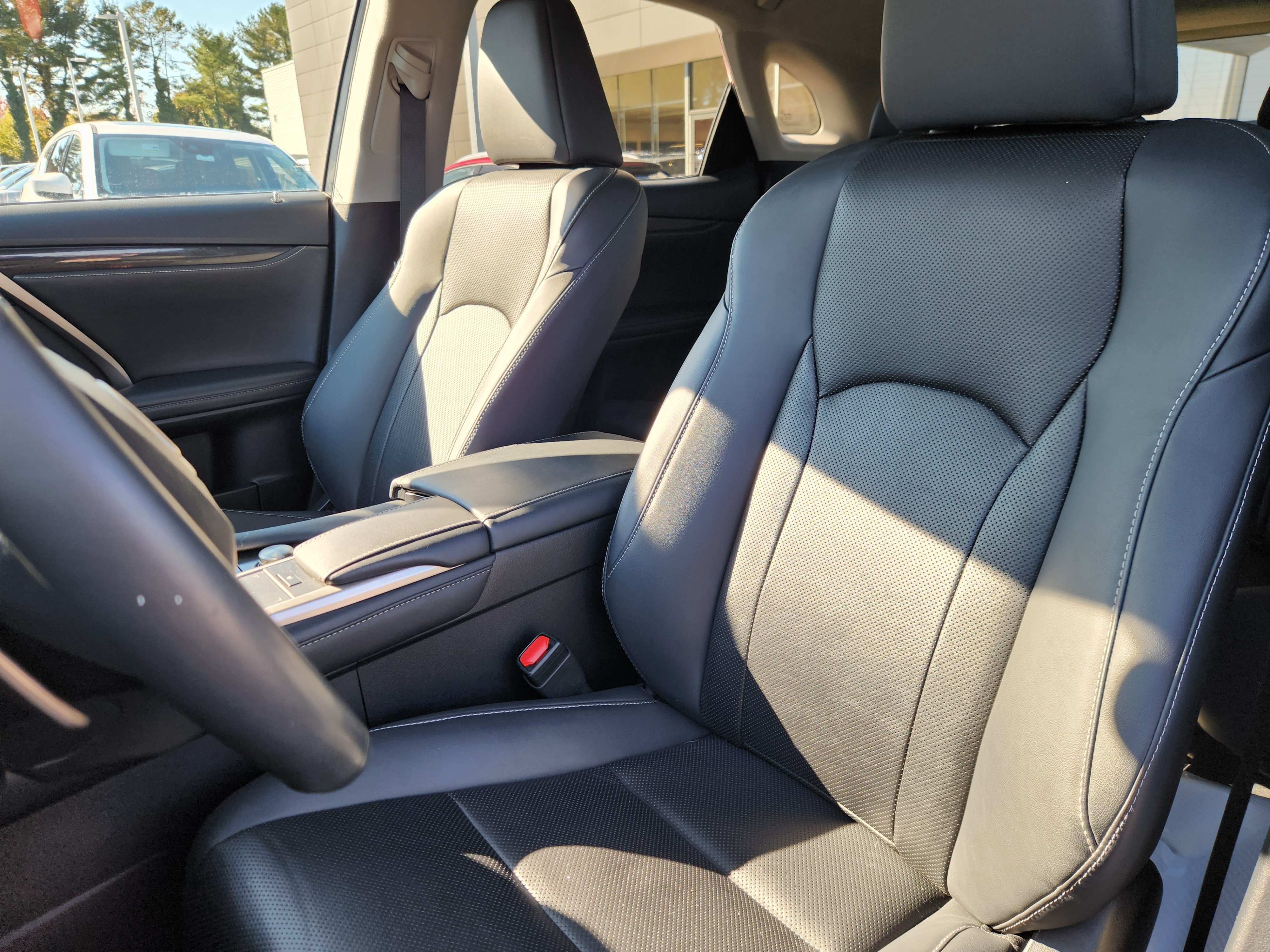 Used 2022 Lexus RX 350 AWD image 7