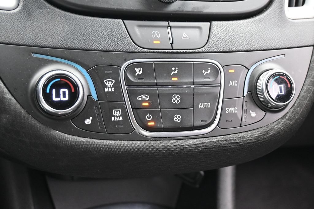 Used 2024 Chevrolet Malibu LT FWD image 19