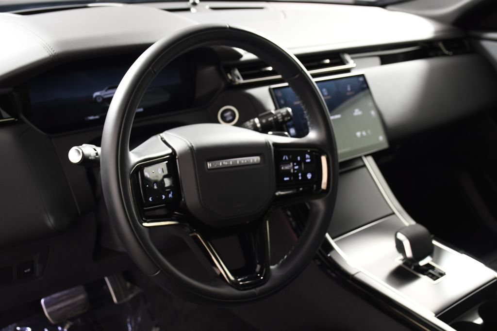 Certified 2026 Land Rover Range Rover Velar Dynamic SE AWD/4WD image 13