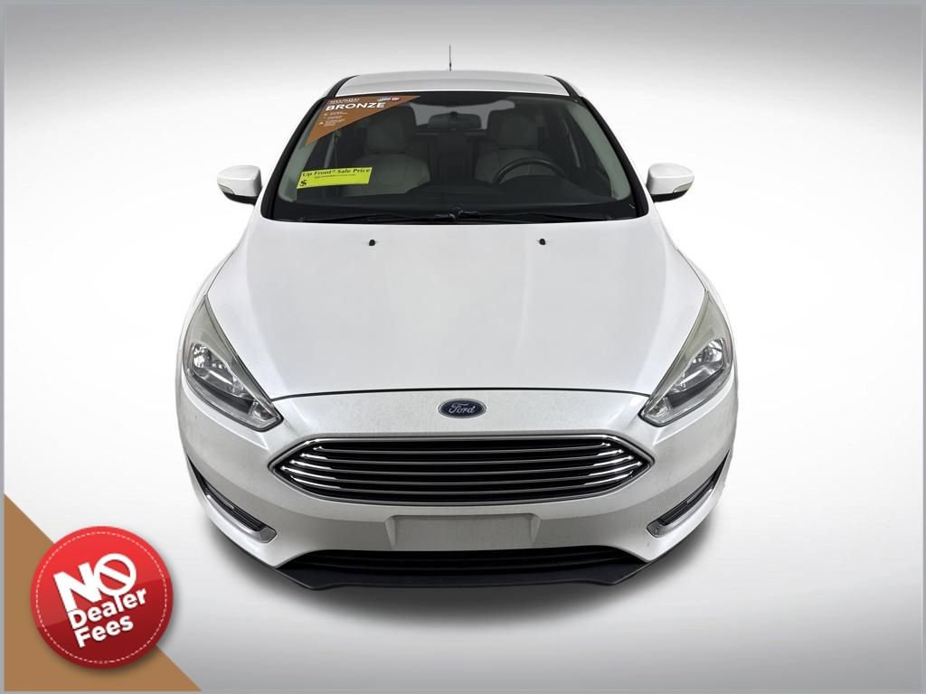Used 2015 Ford Focus Titanium image 9