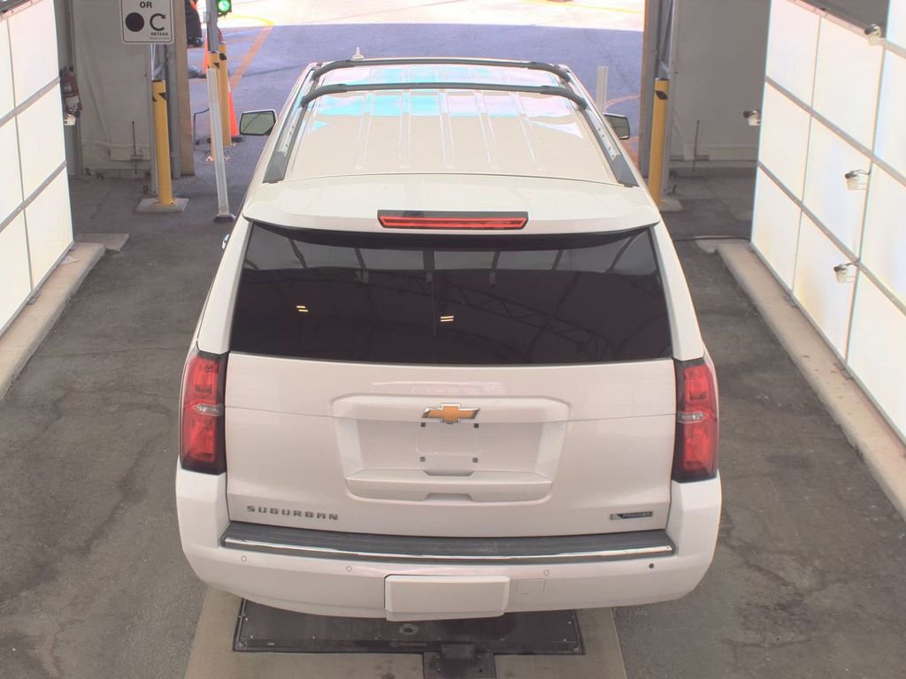 Used 2018 Chevrolet Suburban Premier image 5