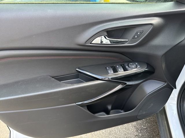 New 2026 Chevrolet Trax RS w/ Driver Confidence Package FWD image 7