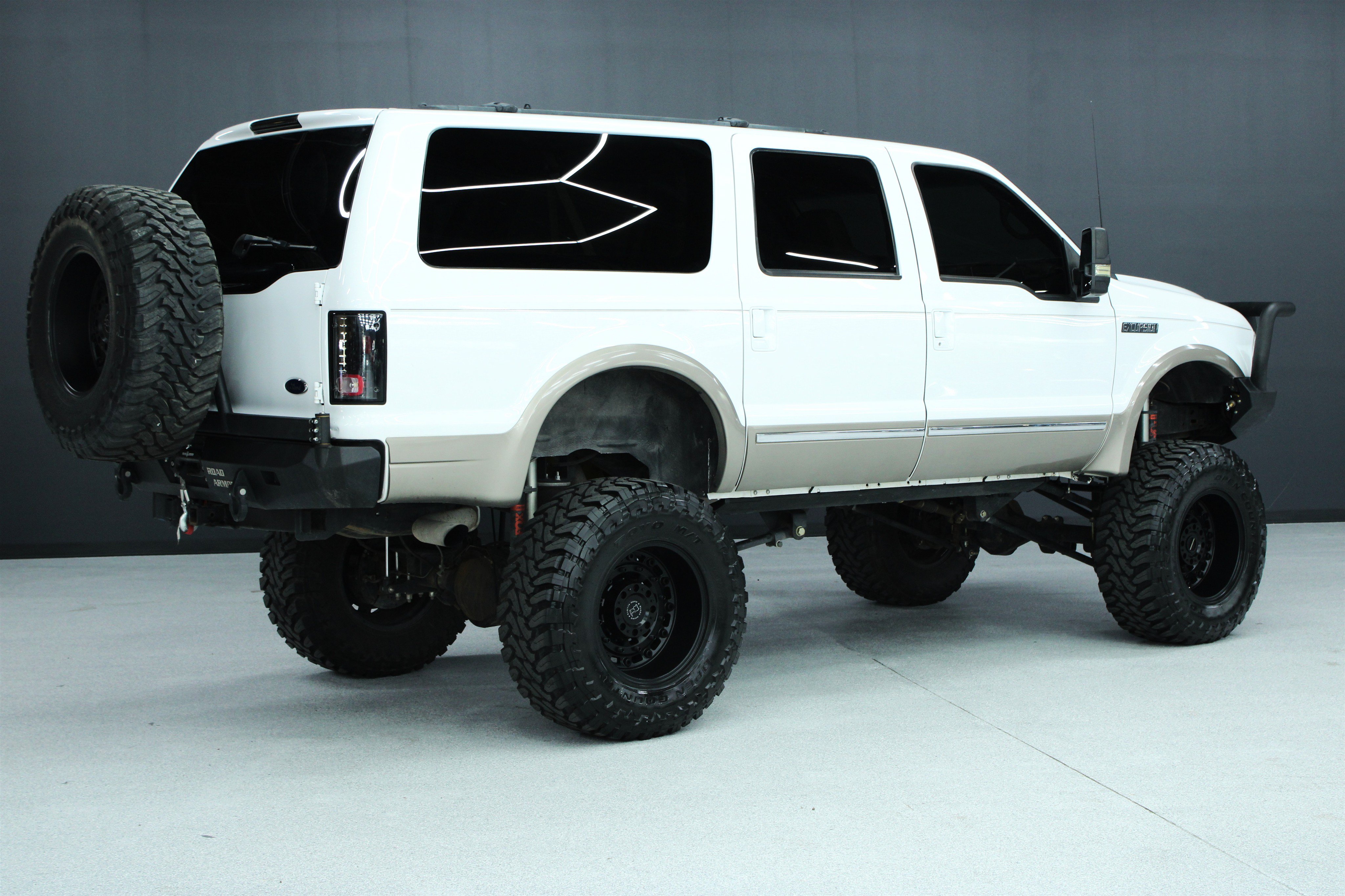 Used 2002 Ford Excursion Limited AWD/4WD image 34