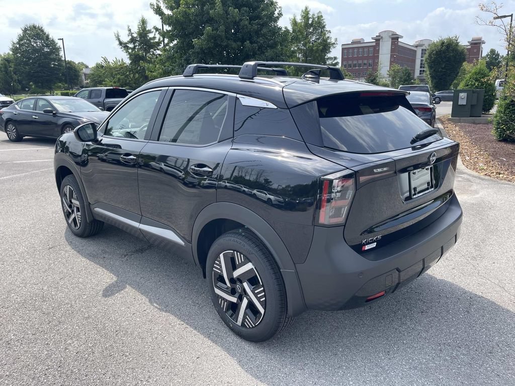 New 2026 Nissan Kicks SV w/ Cold Weather Package FWD image 5
