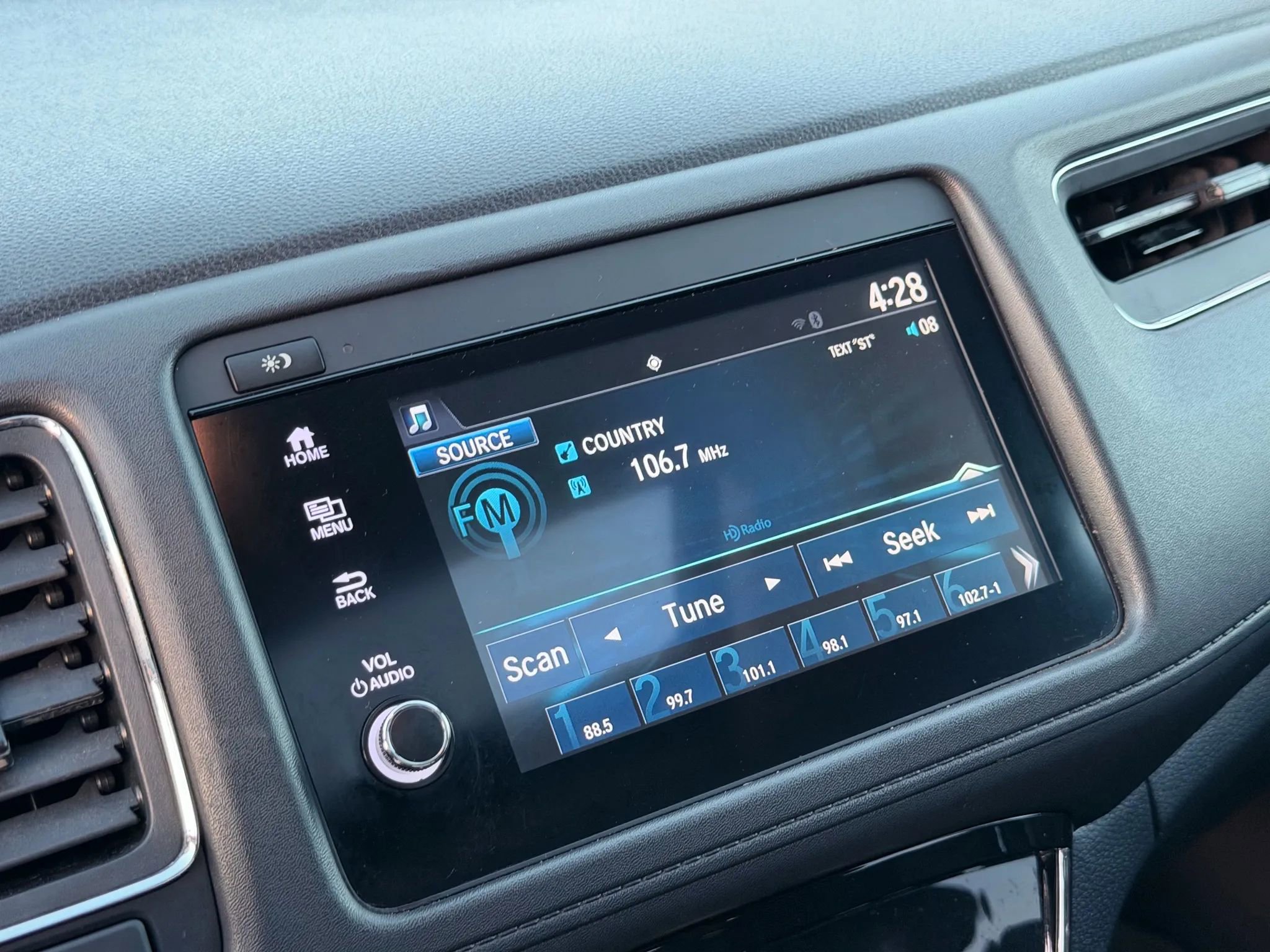 Used 2022 Honda HR-V EX image 48