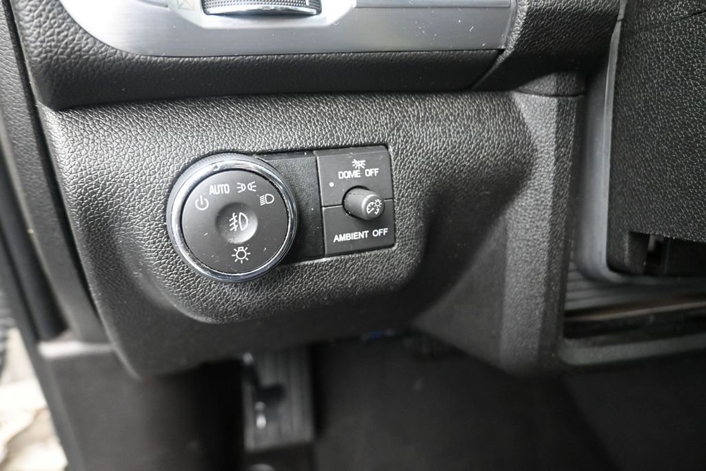 Used 2015 GMC Acadia SLT w/ Technology Package FWD image 12