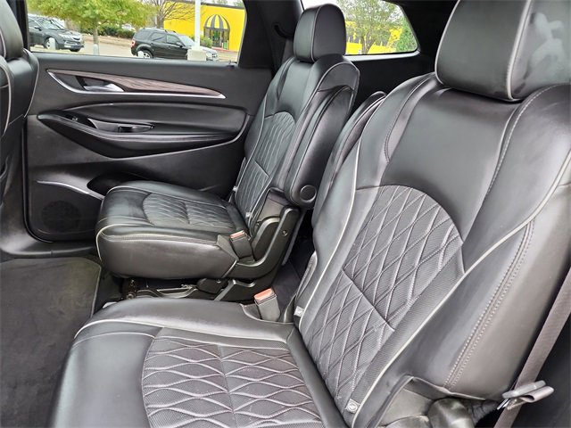 Used 2023 Buick Enclave Avenir w/ Avenir Technology Package image 15