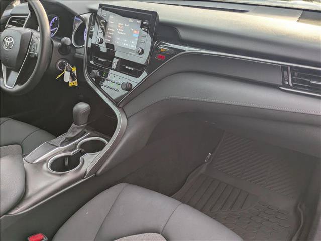 Used 2021 Toyota Camry LE FWD image 20