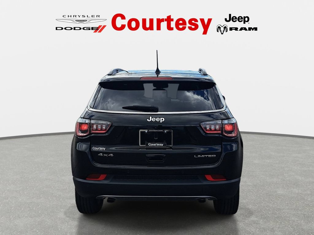 Certified 2023 Jeep Compass Limited AWD/4WD image 5