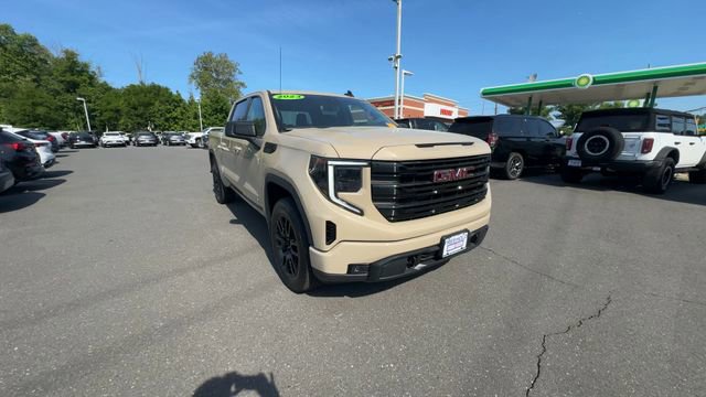 Used 2023 GMC Sierra 1500 Elevation AWD/4WD image 2