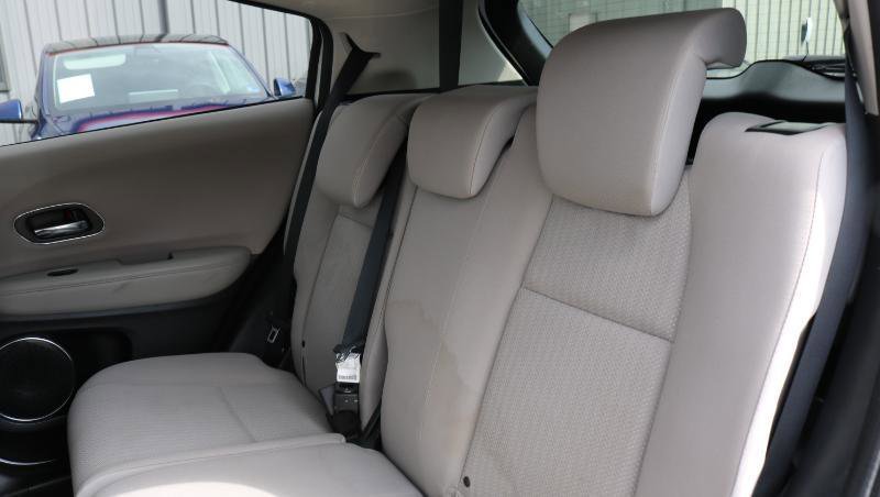 Used 2018 Honda HR-V EX image 18