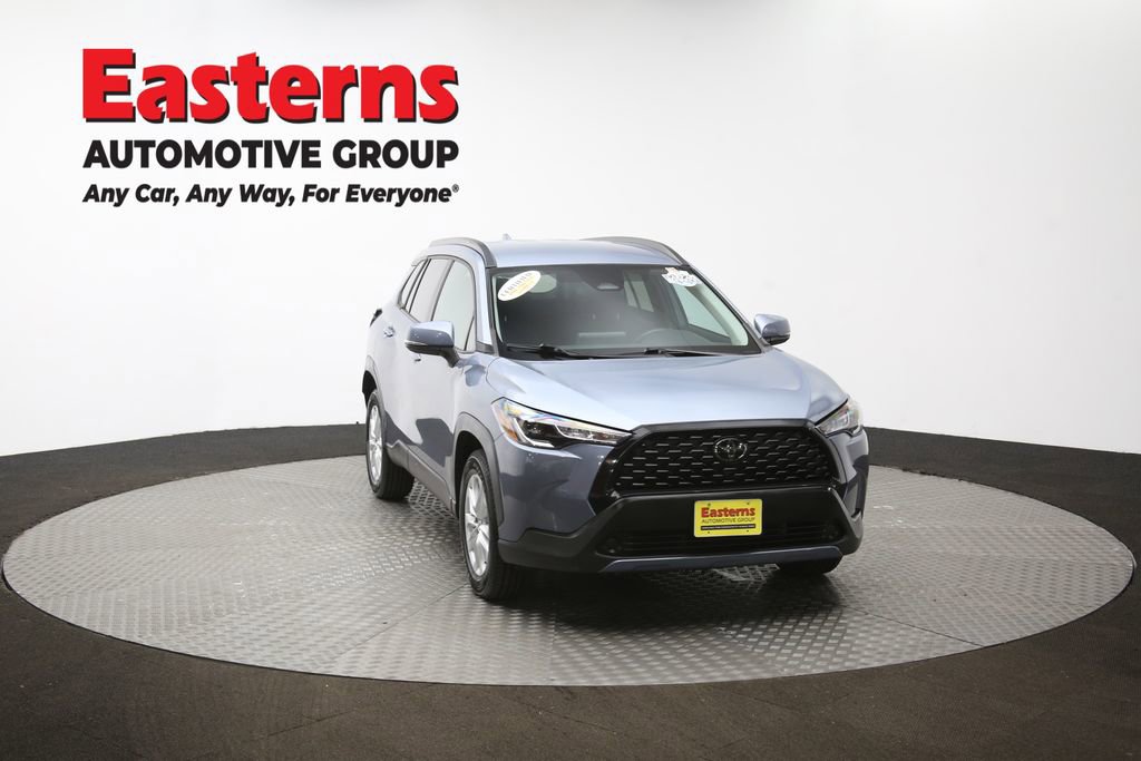 Used 2024 Toyota Corolla Cross LE image 48