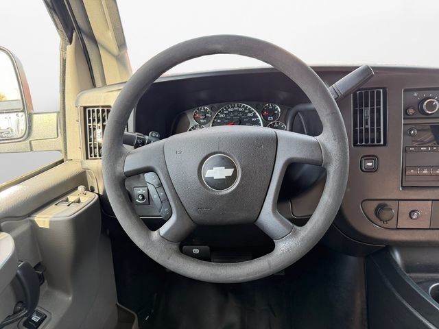 Used 2017 Chevrolet Express 2500 RWD image 12