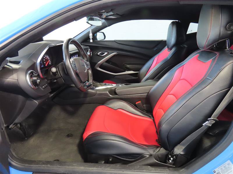 Used 2023 Chevrolet Camaro SS RWD image 15