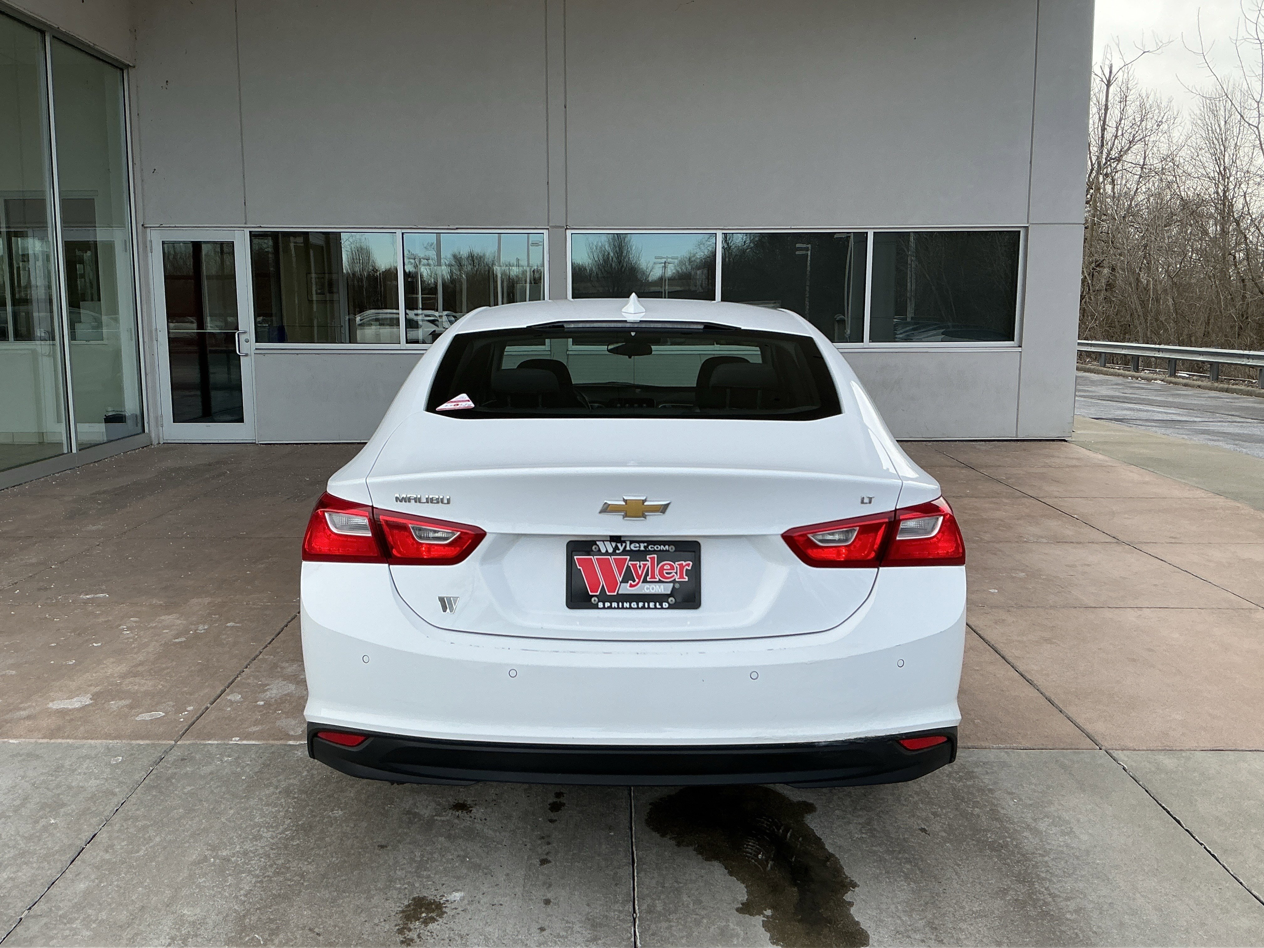 Used 2024 Chevrolet Malibu LT image 21