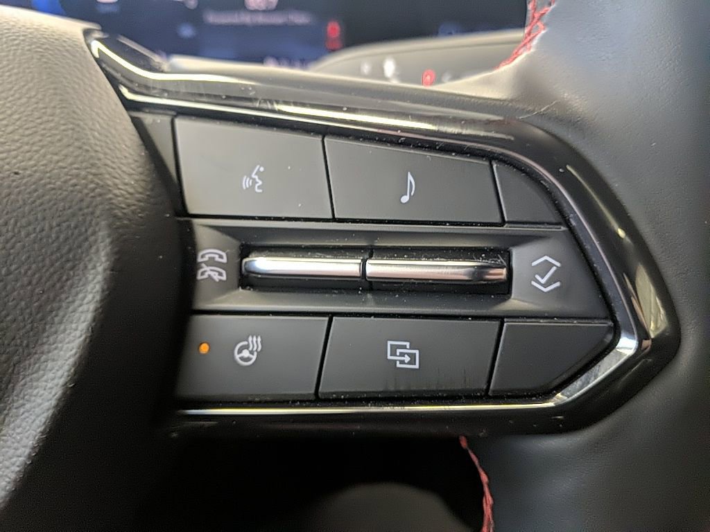 Used 2024 Chevrolet Equinox EV RS image 18