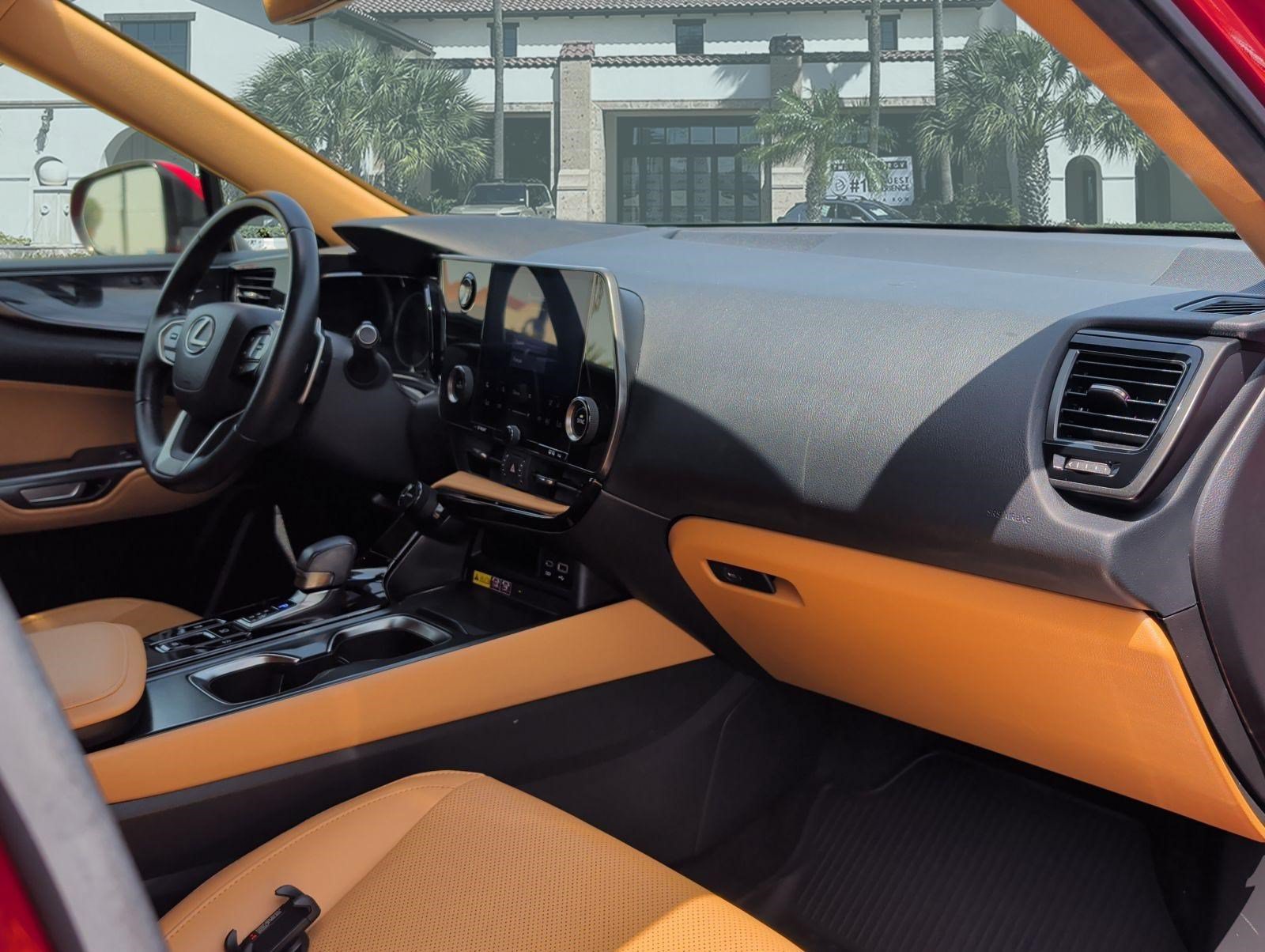 Certified 2024 Lexus NX 250 FWD image 30