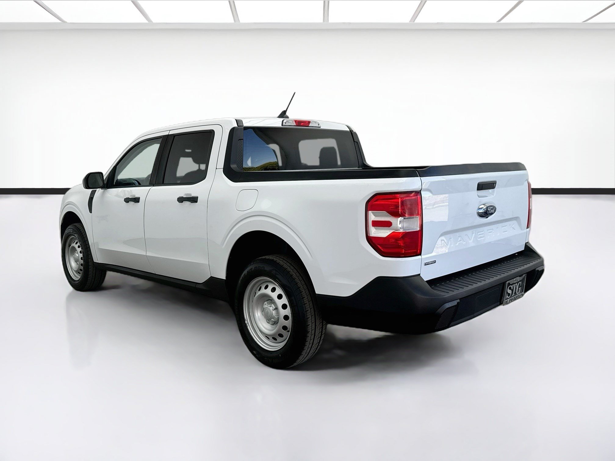 Used 2024 Ford Maverick XL FWD image 6