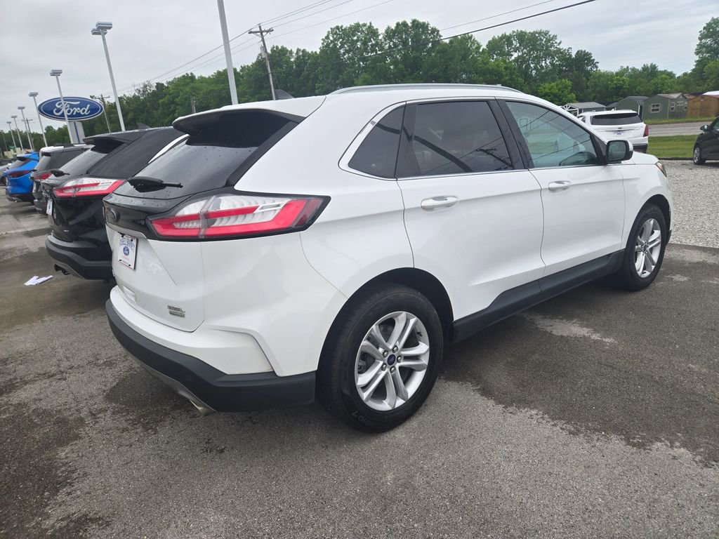 Used 2020 Ford Edge SEL FWD image 4