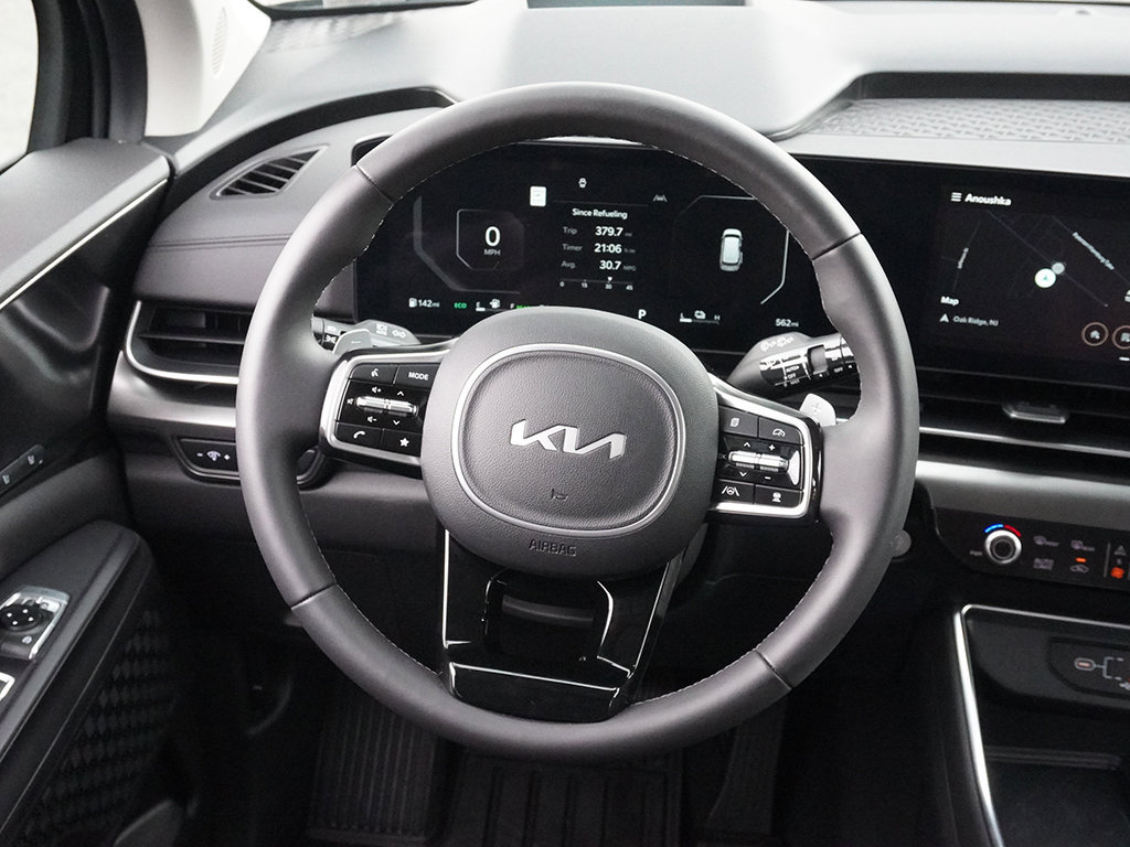 Used 2025 Kia Carnival SX Prestige FWD image 47