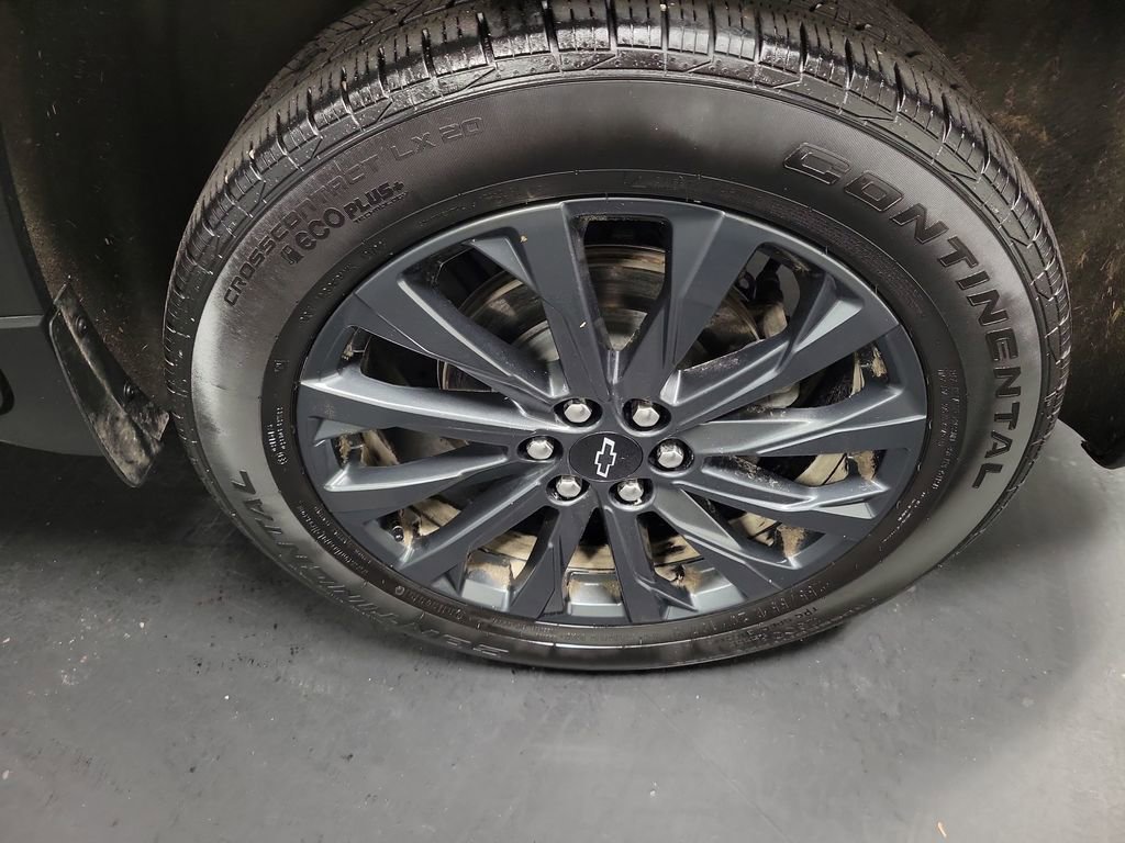 Used 2023 Chevrolet Traverse RS image 10