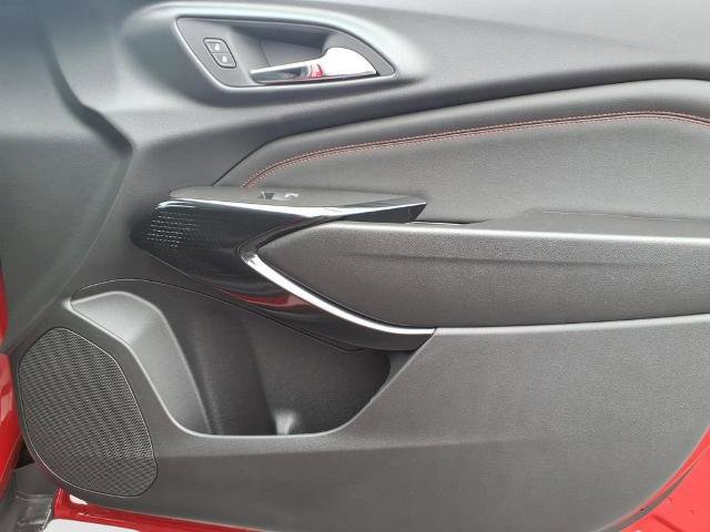 New 2026 Chevrolet Trax RS w/ Driver Confidence Package FWD image 9