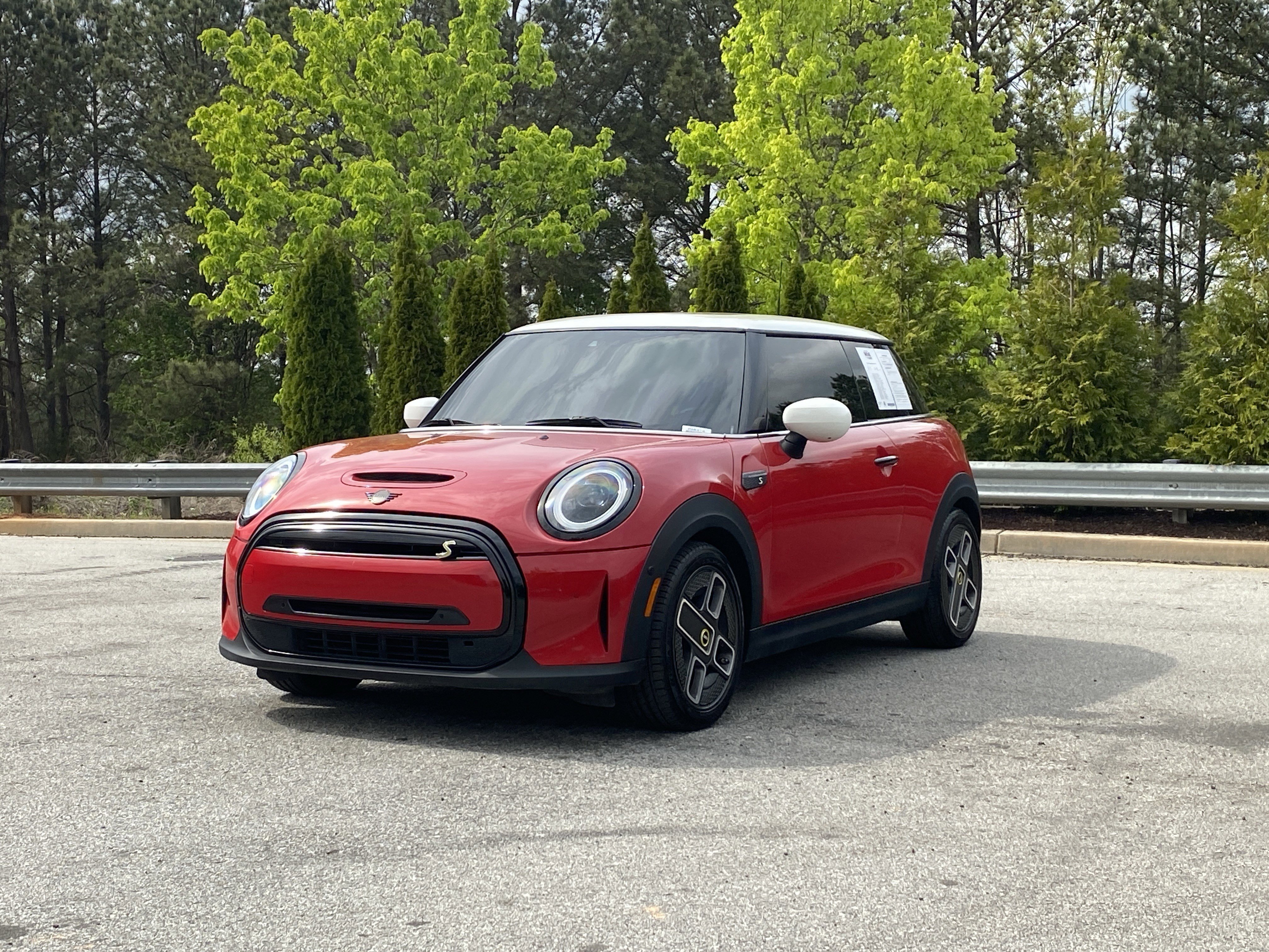 Used 2022 MINI Cooper SE image 13