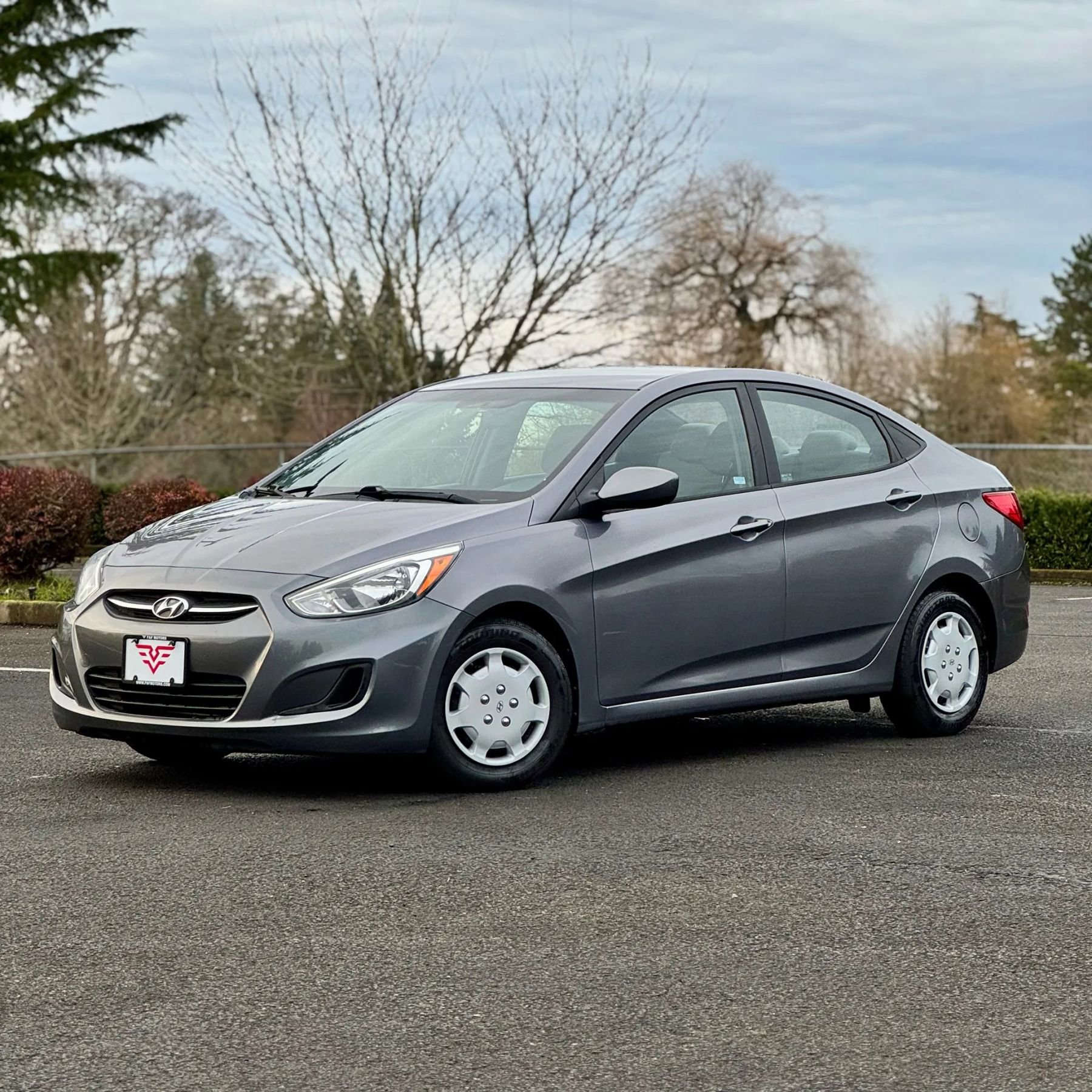 Used 2015 Hyundai Accent GLS image 3
