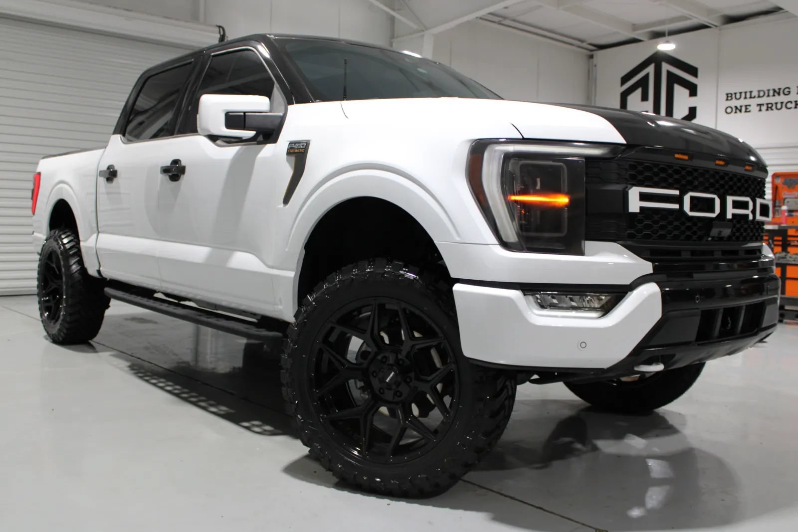 Used 2023 Ford F150 Tremor w/ Equipment Group 402A High AWD/4WD image 26