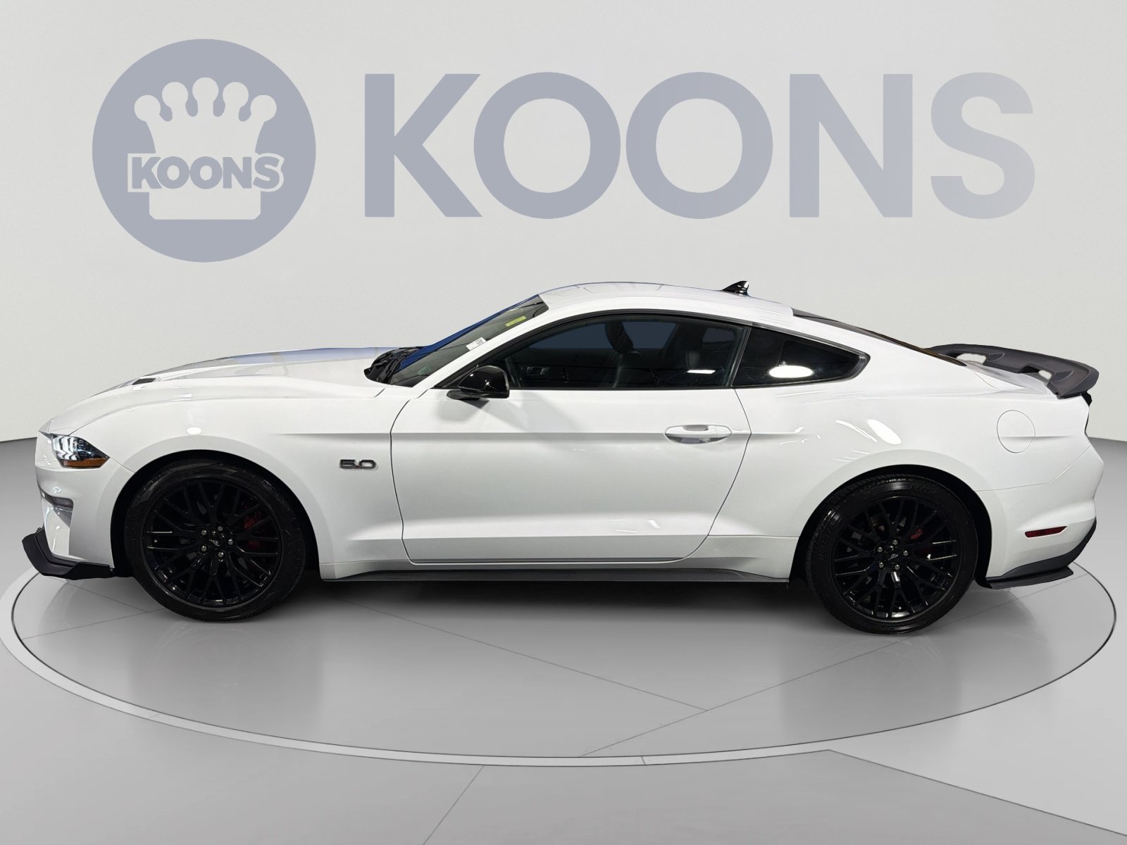 Used 2023 Ford Mustang GT Premium w/ Equipment Group 401A RWD image 2