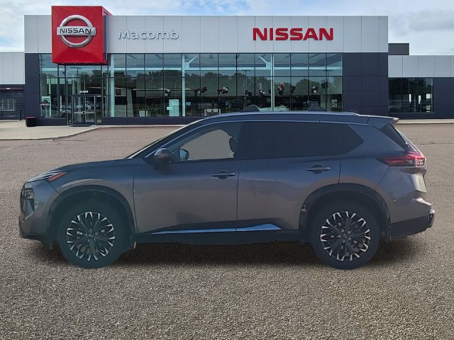 New 2026 Nissan Rogue Platinum AWD/4WD image 4