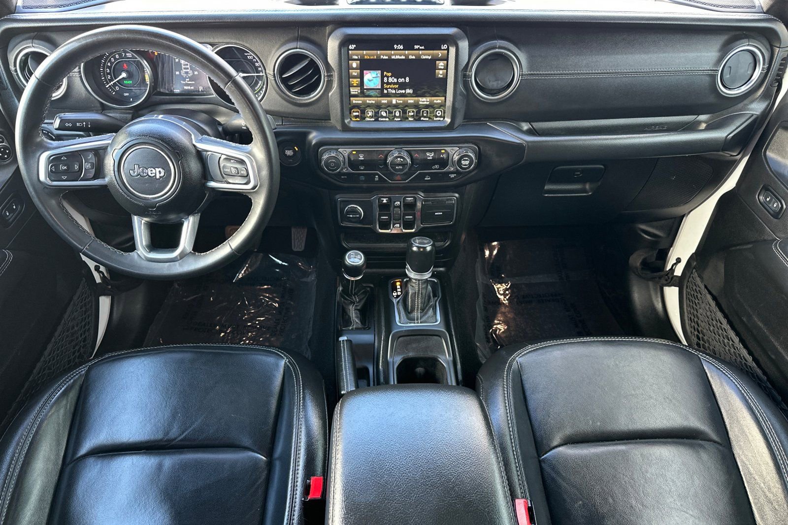 Used 2023 Jeep Wrangler Unlimited Sahara AWD/4WD image 14